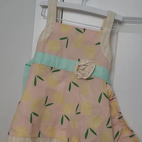 Dress - Picture 1 of 1